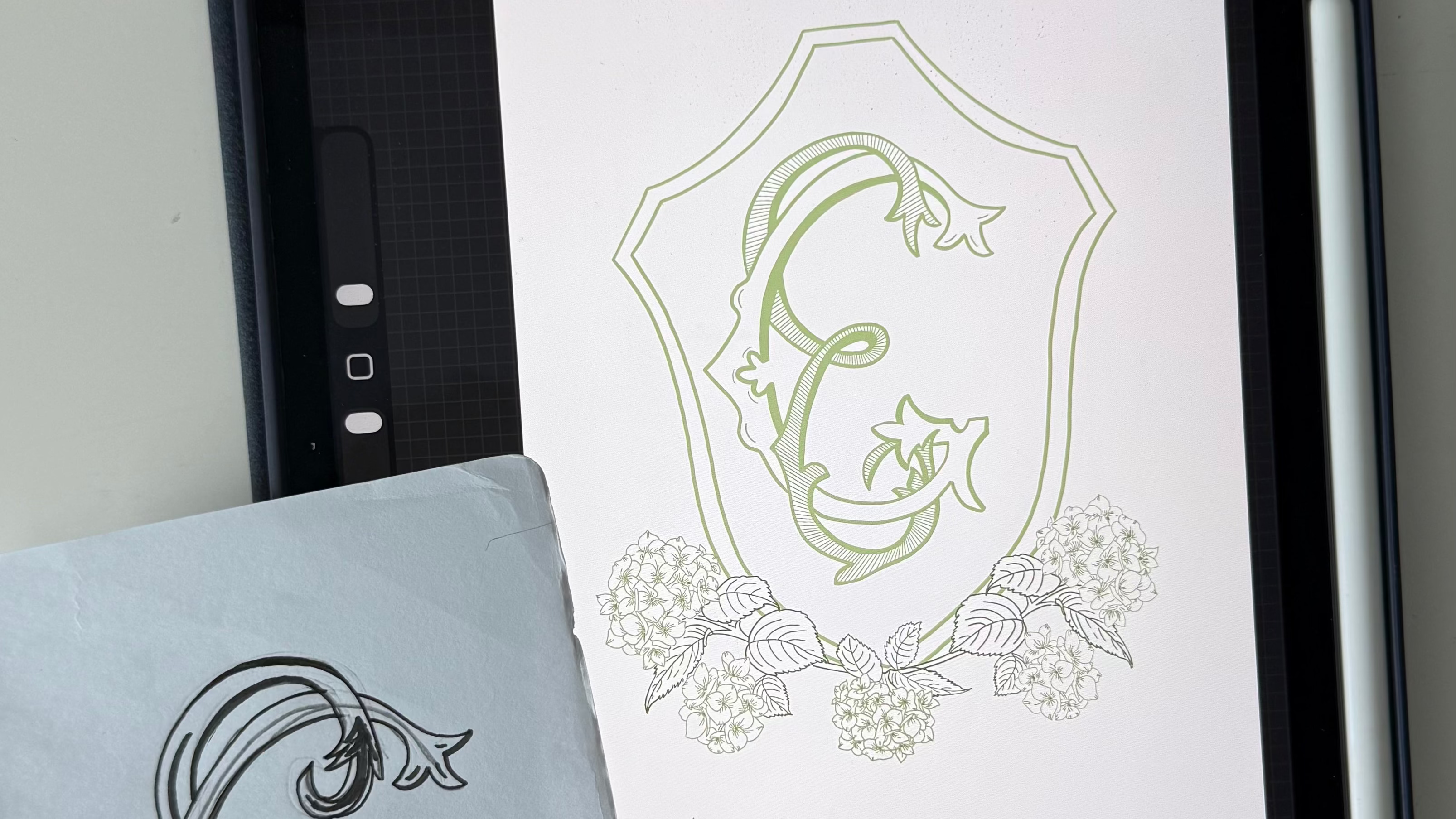 Heirloom crest design